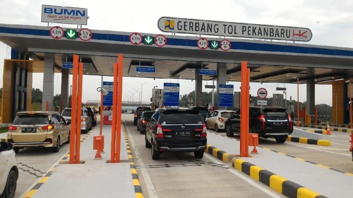 H+3 Natal, Volume Lalin di Tol Trans Sumatera Masih Meningkat H+3 Natal, Volume Lalin di Tol Trans Sumatera Masih Meningkat