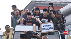 VIDEO: Ahmad Dhani Bebas, Fadli Zon Sambangi Rumah Dhani