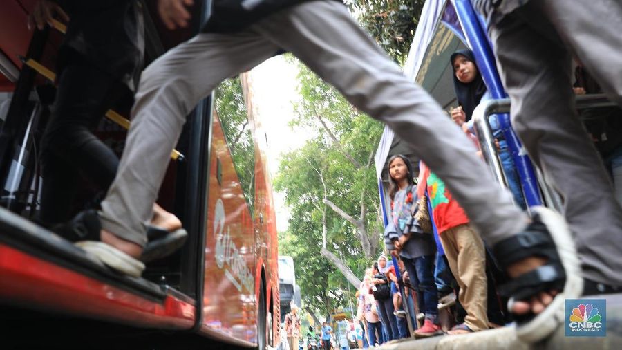 Monas Masih Jadi Lokasi Liburan Favorit Ibukota di Penghujung Tahun