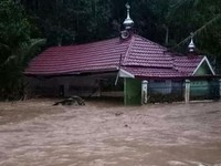 Banjir Bandang Terjang Ternate, 13 Warga Tewas