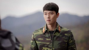 Wabah Virus Corona, Hyun Bin Minta Penggemar Jaga Kesehatan