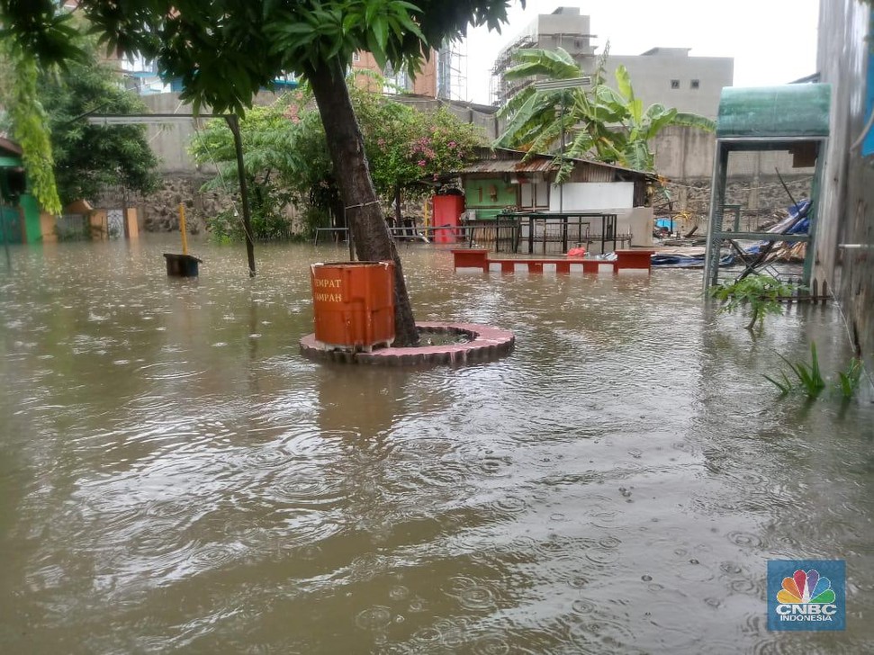 Jakarta Lumpuh, Ini Penampakan Banjir di Sejumlah Daerah
