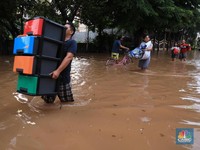 Meski Banjir Surut, Ancaman Hujan Lebat Masih Sampai Februari