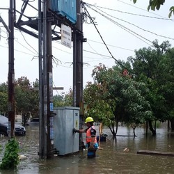 Ribuan Gardu PLN Masih Belum Dinyalakan Lagi, Ini Alasannya