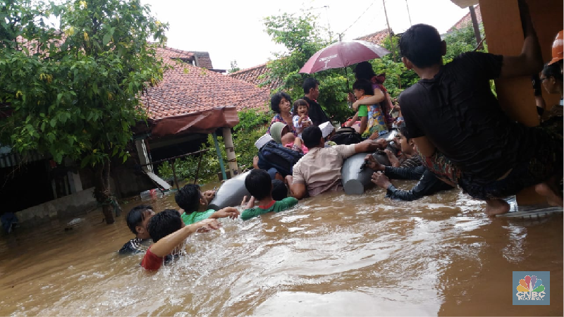 Mal di kawasan Cipinang bahkan menggenangi Mal Cipinang Indah, Jakarta Timur, Rabu (1/1/2020).