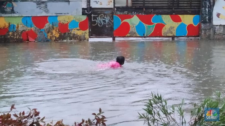 Banjir : Problem Berabad DKI yang Rugikan Triliunan Rupiah