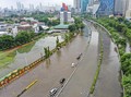 Banjir Jakarta Hambat Pengiriman Barang