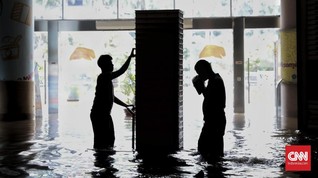 Total 3.100 Gardu Listrik Jabodetabek Dimatikan Akibat Banjir
