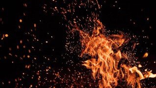 Kebakaran Kampung Pulo Telan Dua Korban Meninggal