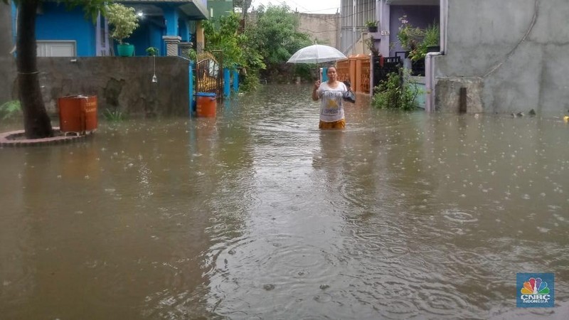 Hujan deras mengguyur Jabodetabek sejak Selasa (31/12/2019) sore hingga Rabu (1/1/2020) pagi membuat sejumlah wilayah Jabodetabek terendam banjir, Jakarta.