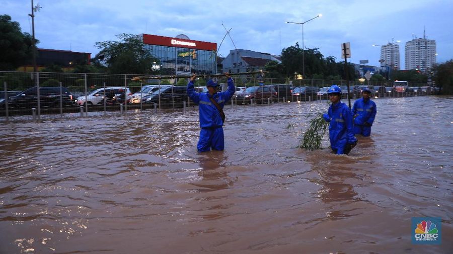 Deretan foto peristiwa dalam sepean baik dalam maupun luar negeri.
