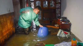 Cara Membersihkan Rumah Agar Sehat Usai Diterjang Banjir
