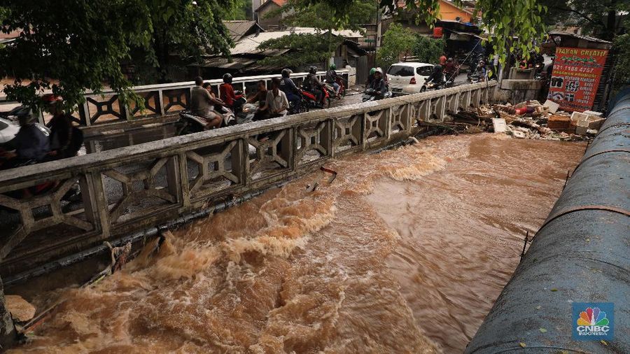 Proyek pengendalian banjir apa kabarnya>