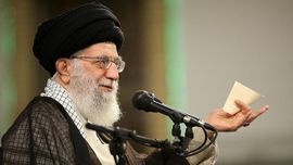 Pemimpin Iran Puji Serangan ke AS Meski Korban Minim