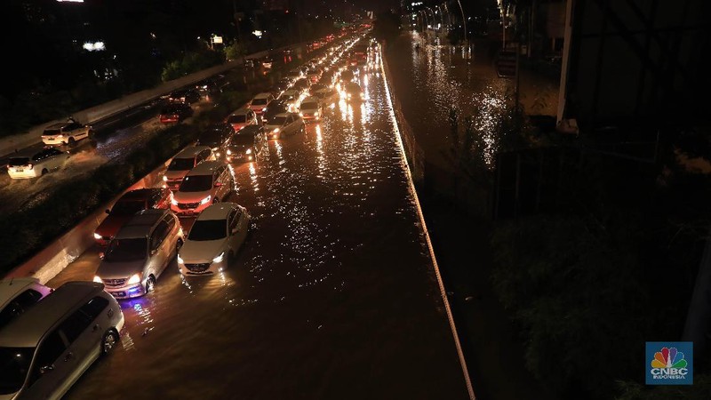 Bencana banjir melanda sejumlah daerah di Tanah Air pada permulaan tahun ini.