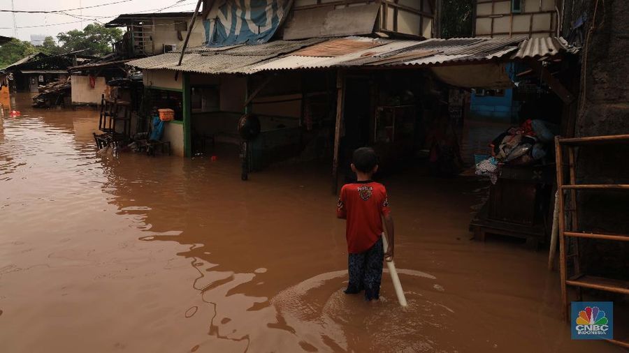 Jakarta Barat merupakan salah satu wilayah terparah terdampak banjir.