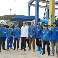 Tanpa Ditemani Anies, Jokowi Sidak Pompa Air Waduk Pluit
