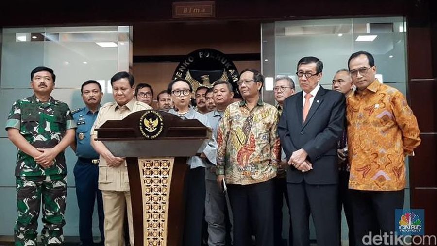 TNI pun melaksanakan operasi siaga tempur terkait dengan adanya pelanggaran di kawasan tersebut.