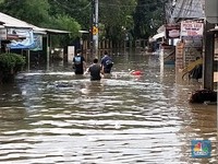 BMKG Ramal Hujan Lebat 24-29 Januari, DKI Siaga Banjir!