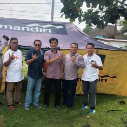 500 Pegawai Jadi Relawan, Bank Mandiri Bantu Korban Banjir