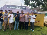 500 Pegawai Jadi Relawan, Bank Mandiri Bantu Korban Banjir