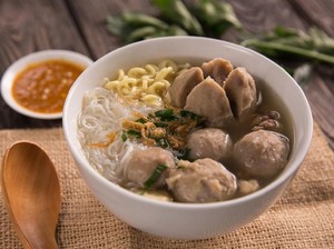 Cara Membuat Bakso Solo Lengkap Bahannya, Masuk Top Makanan Terbaik Dunia!