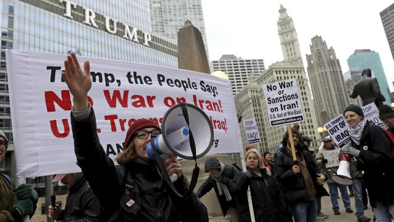 Warga AS meminta pemerintah Donald Trump tidak berperang dengan Iran.