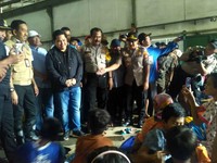 BUMN Rugi Karena Banjir Jabodetabek, Erick: Uang Bisa Dicari!