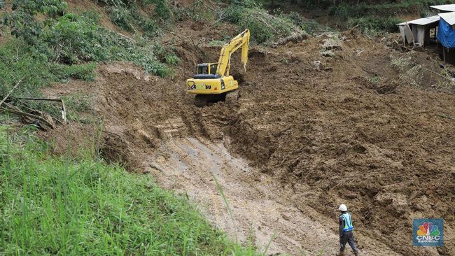 Kisah Tragis Longsor Kota Bogor: Ibu Selamat, Bayi 11 Bulan Meninggal