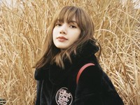 Terdampak Wabah Corona, Lisa BLACKPINK Batal ke China
