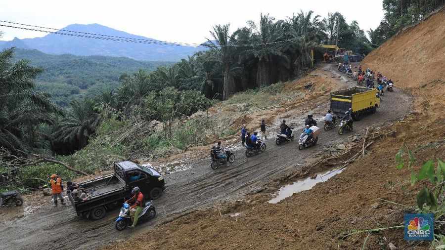 Penambangan liar akan dilarang sembari mengupayakan peningkatan mata pencaharian penduduk.