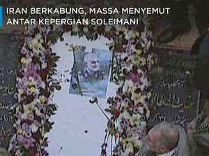 Iran Berkabung, Massa Menyemut Antar Kepergian Soleimani