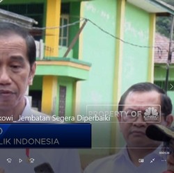 Kunjungi Banjir Lebak, Jokowi: Jembatan Segera Diperbaiki