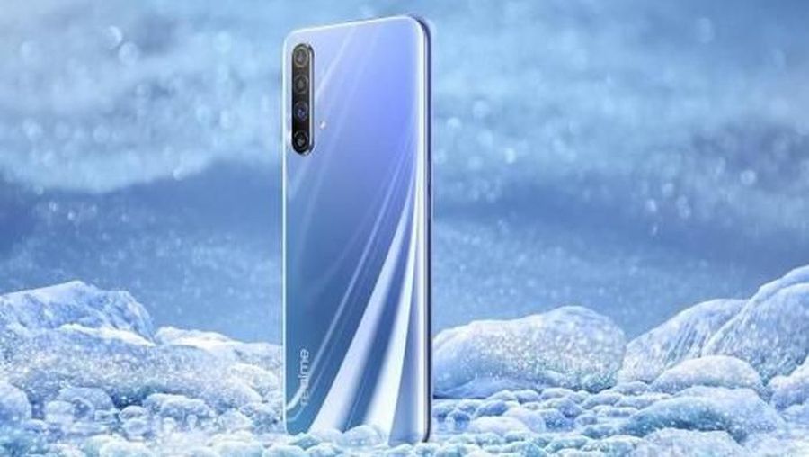 Realme akhirnya meramaikan pasar ponsel 5G dengan meluncurkan Realme X50 5G. Ponsel kelas menengah ini diluncurkan di Beijing, China, hari ini (8/1/2020).