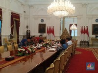 Beri Arahan Anies, Jokowi: Sungai Bukan Cuma Ciliwung Saja!