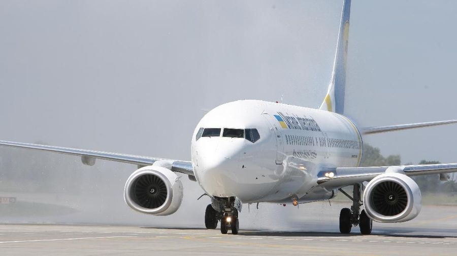 Pihak Iran tidak mau menyerahkan kotak hitam dari pesawat Boeing 737-800 yang jatuh di Teheran ke pihak Boeing atau Amerika Serikat (AS).