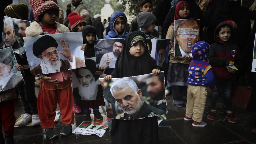 Trump Serang Balik Iran dengan 'Senjata' Ini, Efektifkah?