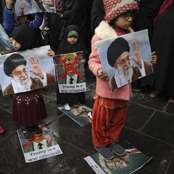 Duka Jadi Murka, Rakyat Iran Kini Tuntut Mati Ayatollah!