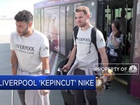 Tinggalkan New Balance, Liverpool Kepincut Nike