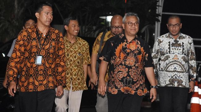 Kronologi PDIP Ngotot Dorong Harun Masiku Lolos PAW Versi KPU