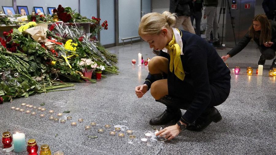 Ukraine International Airlines membawa 176 orang dan rencananya mengudara dari Teheran, Iran, menuju Kiev, Ukraina.