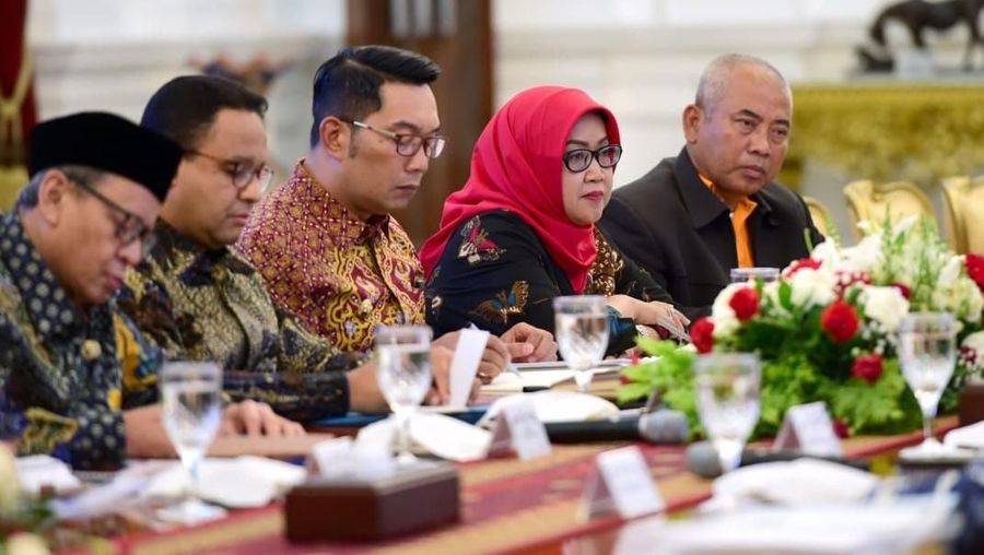 Persoalan banjir yang melanda Jabodetabek di awal tahun membuat pejabat negara hingga tingkat tertinggi untuk mengatur strategi.