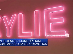 Kylie Jenner Pamit dari Kursi CEO Kylie Cosmetics