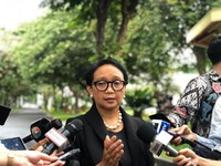 243 WNI Terisolasi di China, Menlu: We'll Do Our Best