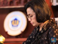Sikat Miras & Rokok Ilegal, Penerimaan Bea & Cukai Melambung