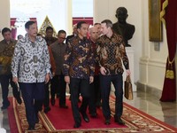 Adam Boehler ke RI Lagi Ketemu Luhut, Jadi Nih Dana Abadi!