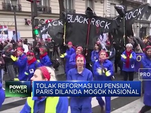 Kala Perihal Pensiun Lumpuhkan Paris