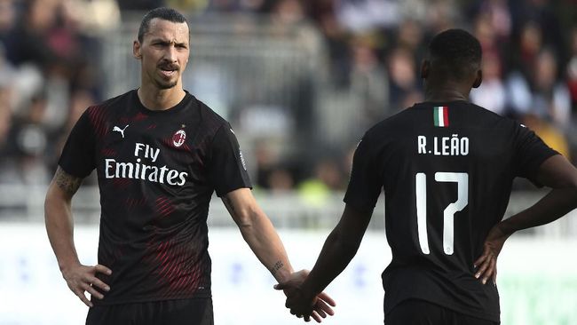 Ibrahimovic Cetak Gol, Milan Menang Atas Cagliari