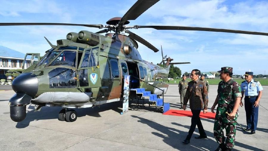 Presiden Joko Widodo (Jokowi) bertolak menuju Pangkalan TNI AU Halim Perdanakusuma.