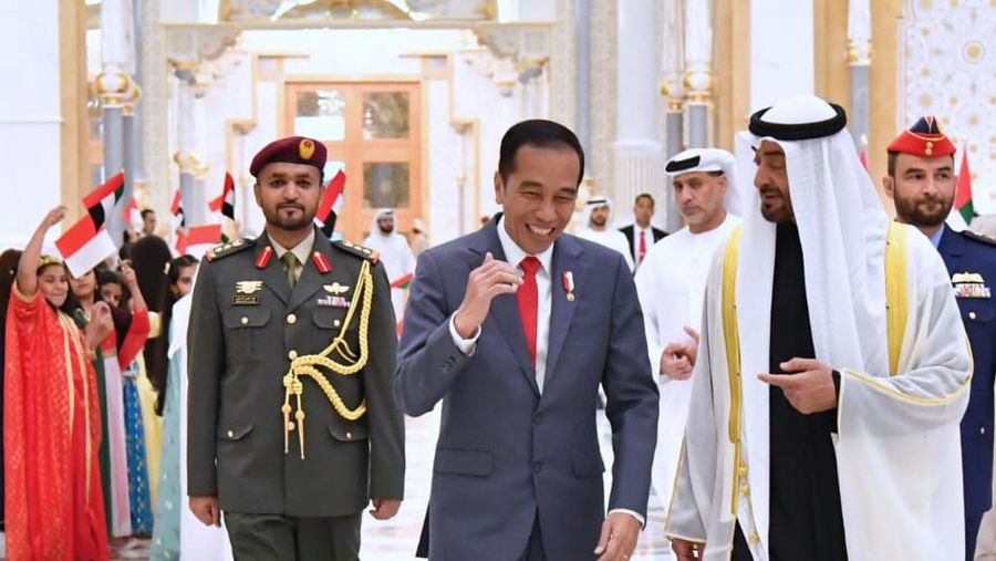 foto/ Presiden Jokowi Disambut Upacara Kenegaraan di Abu Dhabi/ foto:  Laily Rachev - Biro Pers Sekretariat Presiden